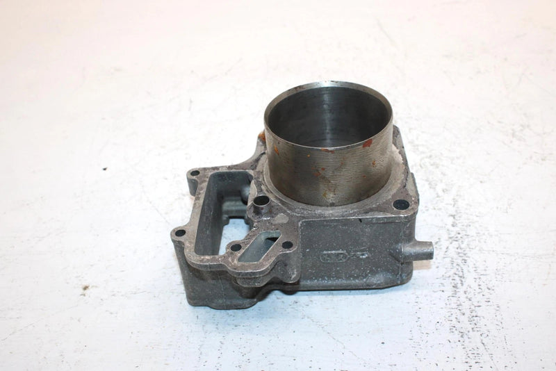2004 Arctic Cat V2 650 Oem 80mm Bore Front Cylinder 3201-062 AA28