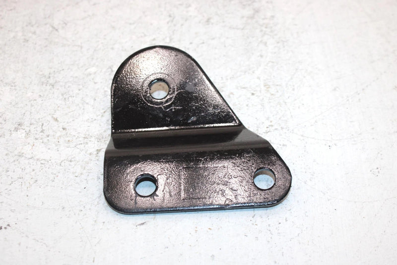 01 Polaris Xplorer Oem Raeaer Engine Mounting Bracket 5242897-067 5247948 AP167