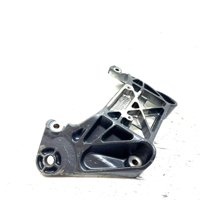 1996 Yamaha WaveVenture 1100 WVT1100 OEM Front Engine Mount 63M-21415-00-94 JY14