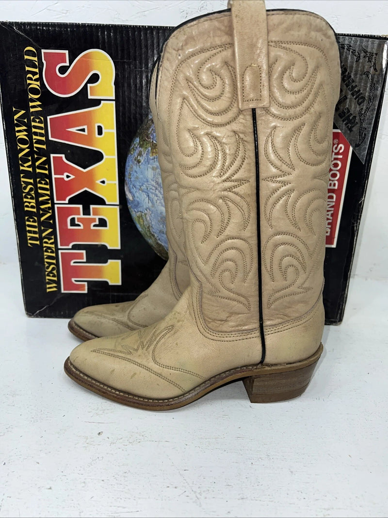 New Women’s Tan Texas Brand Cowboy Boots. L 140 6 M. 20-131