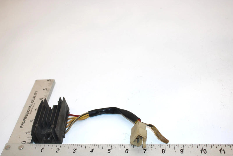 92 Suzuki Quadrunner 230 Lt230e  Oem Voltage Regulator 32800-35B00 AS2