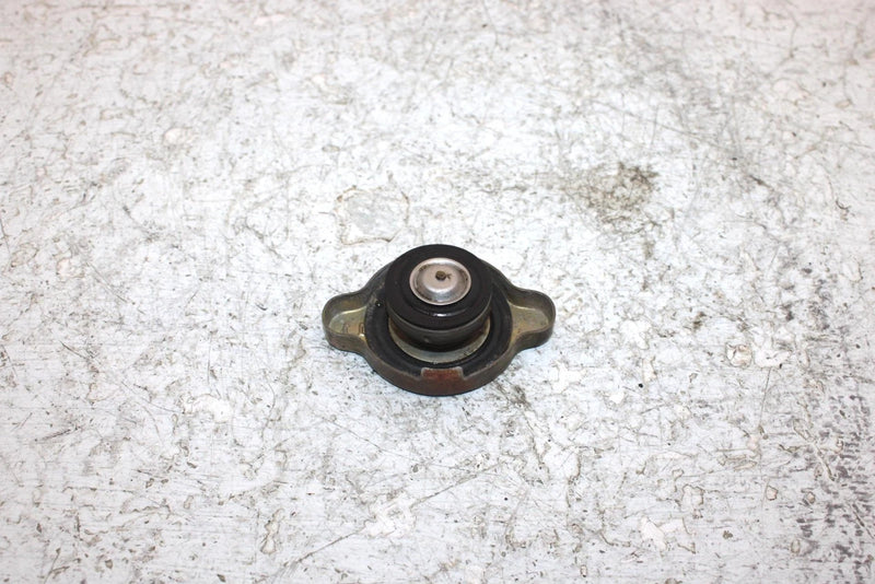 2006 John Deere  Buck 650 Oem Radiator Cap 709200207 AJ0