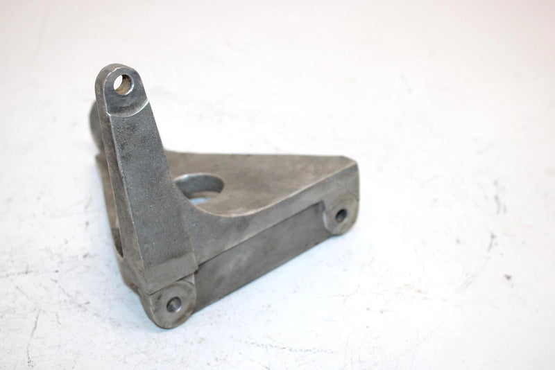97 Arctic Cat Cougar Oem Front Left Engine Bracket 0745-057 SAS