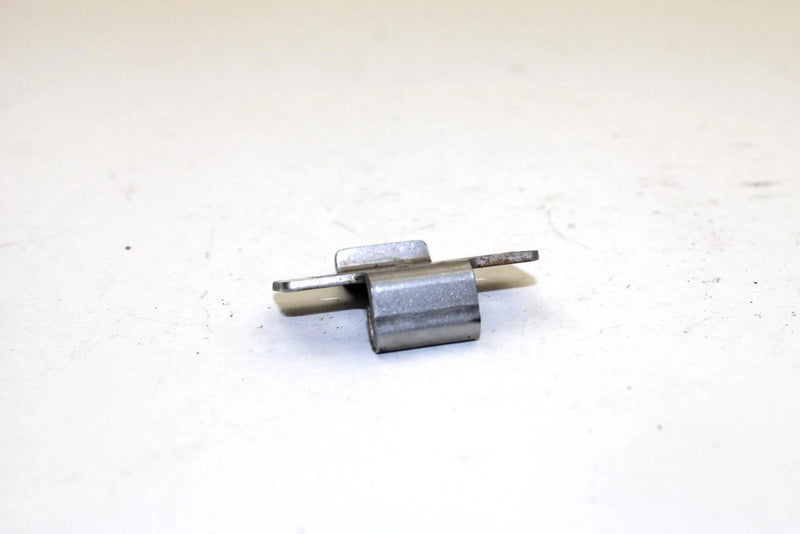 1989 Yamaha Waverunner 500 OEM Water Box Strap Hook EU0-67568-00-00 JY4