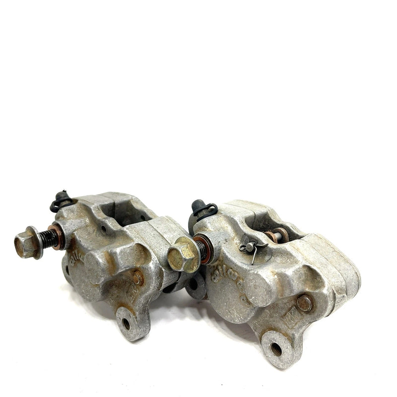 99-02 Arctic Cat 250 2x4 OEM Right Brake Caliper Pair 0402-010 AA31