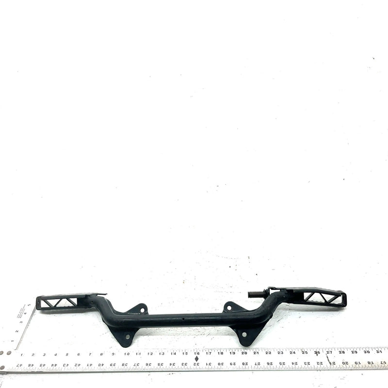 83-85 Yamaha Tri Moto 200 YTM200 OEM Footrest 21V-27411-10-00 AY59