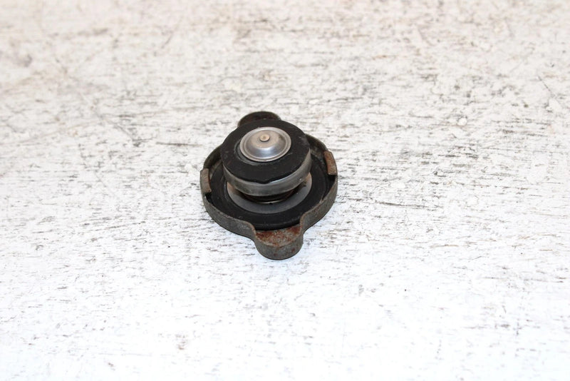 1987 Yamaha Exciter 570 L/c Oem Coolant Cap 1B3-12462-00-00 SY18