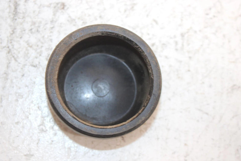1987 Honda Fourtrax 350 A Oem Hub Cap 44732-HA7-670 AH39