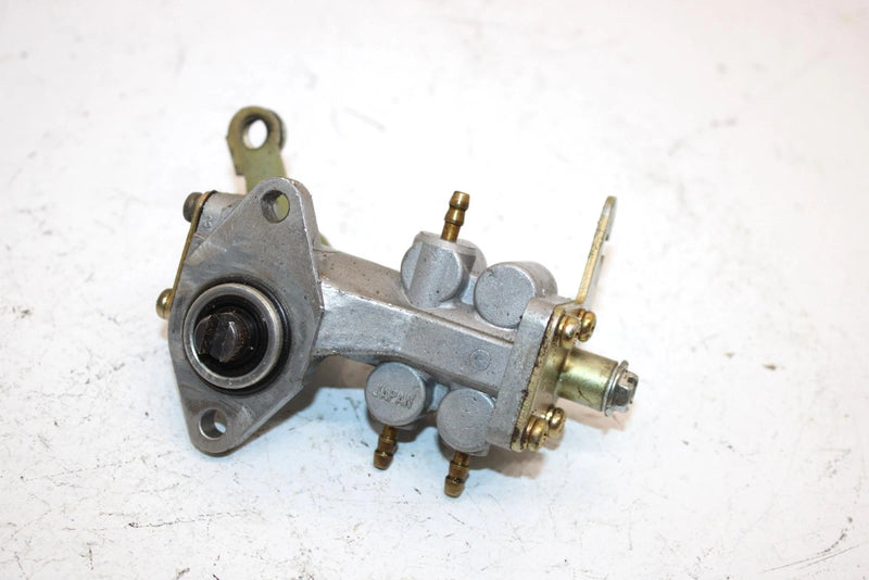 97 Polaris Storm Oem Engine Oil Pump 3085505 SP201