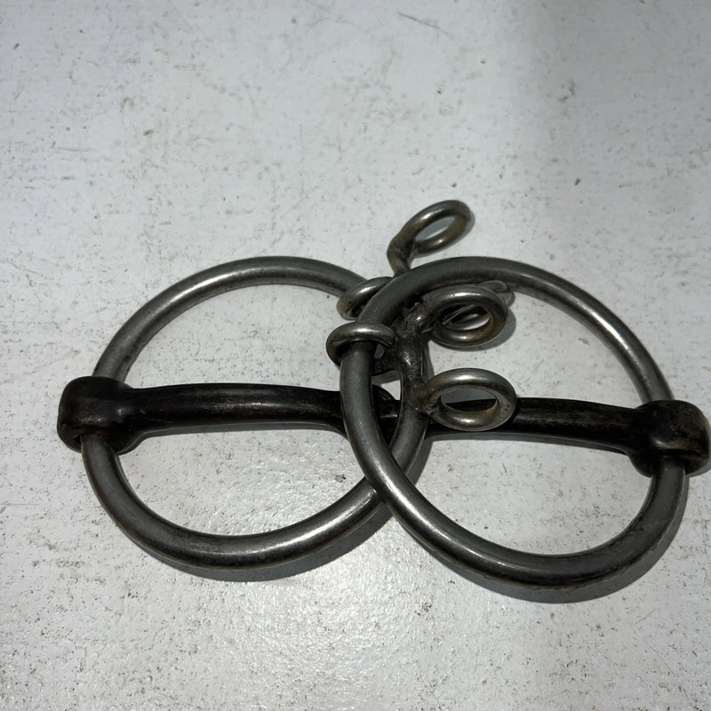 New O Ring Snaffle With Draw Rein Hooks LLL-13