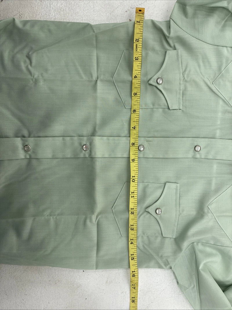 New Women’s Karman Green Long Sleeve Pearl Snap Size 8 YY-23