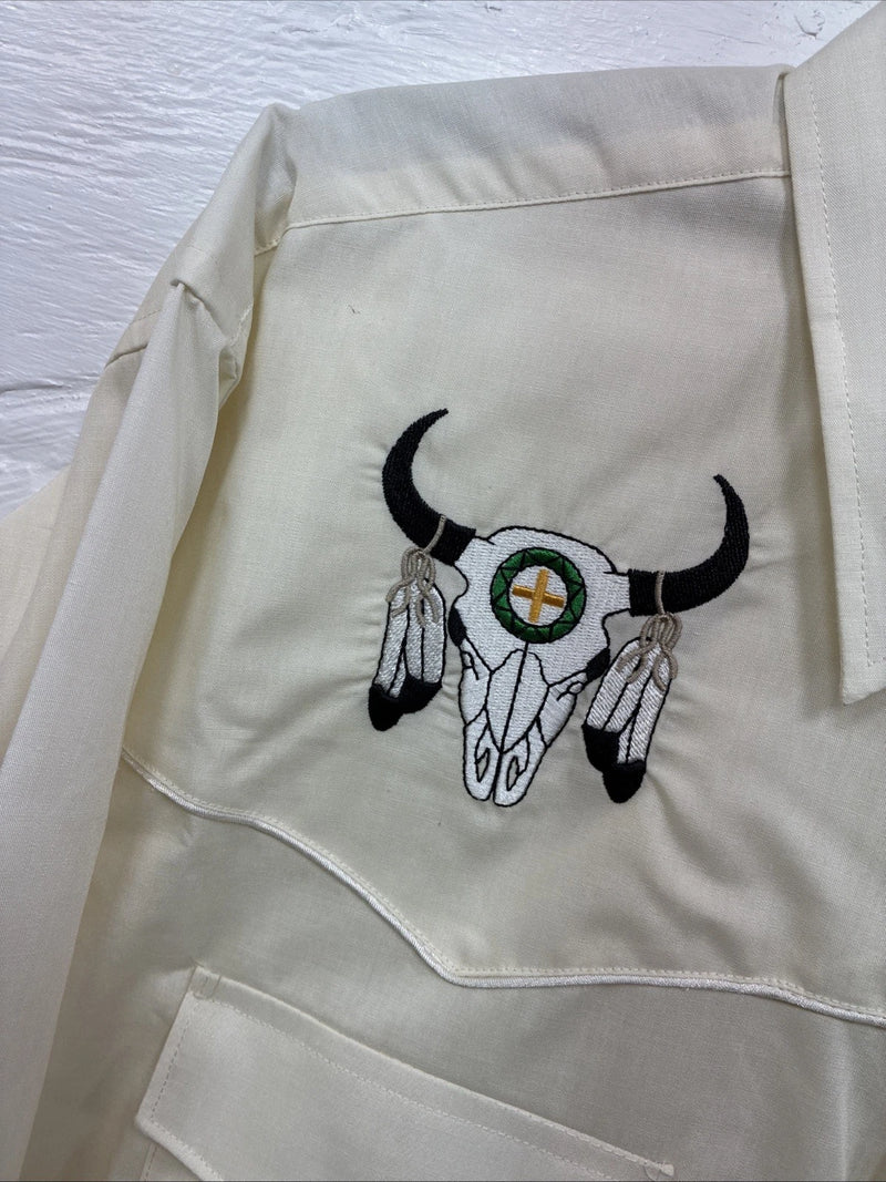 New Men’s White Horse Yellow Bull Design Long Sleeve Pearl Snap Large CC-33