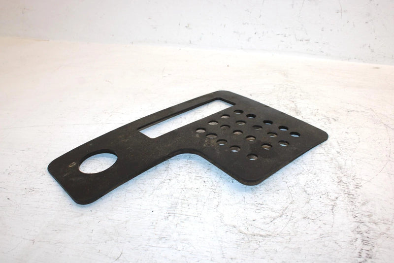 1996 Polaris 500 Oem Airbox Plate 5850075 SP14
