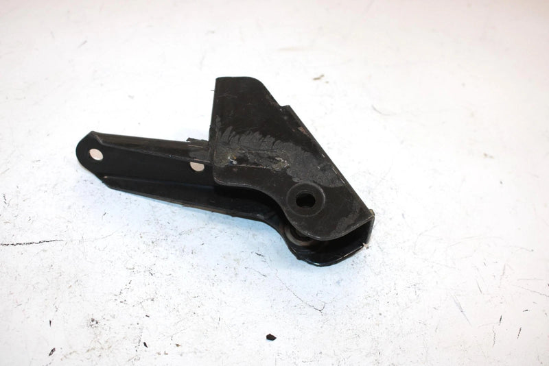 07 Polaris Fst Iq Oem Right Shock Mount 1014463-067 SP184