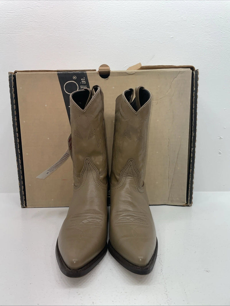 New Women’s Brown Capezio Cowboy Boots. L 295 8 M. 16-17
