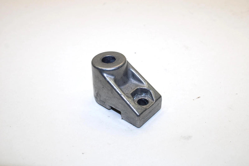 2002 Yamaha Sx Viper Oem Idler Wheel Mount Bracket 8DF-47419-00-00 Q2654