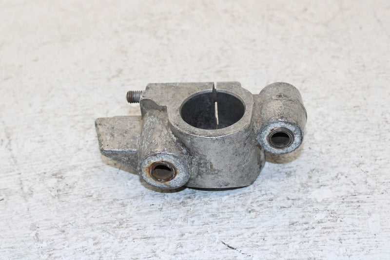 91 Yamaha Exciter Ii 570 Liquid Oem Left Front Susp.Bracket 84M-2376E-00-00 SY24