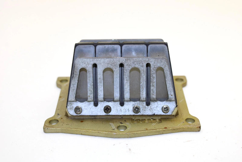 1994 Yamaha Vmax 500 Oem Intake Reed Valve 8AB-13610-00-00 Q2434
