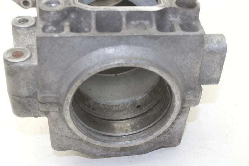 96 Yamaha Vmax 500 XT Pro Action OEM Crankcase Crank Case 8AB-15100-01-00 B519