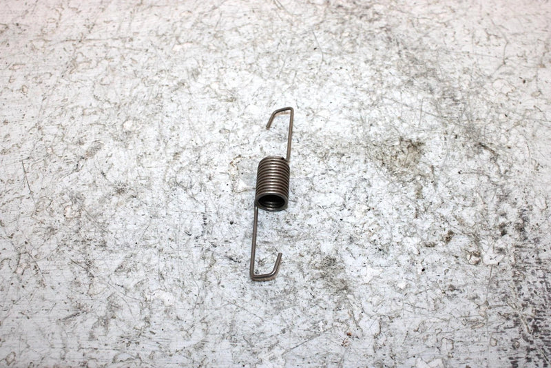 2006 John Deere  Buck 650 Oem Rear Brake Pedal Spring 705600107 AJ0