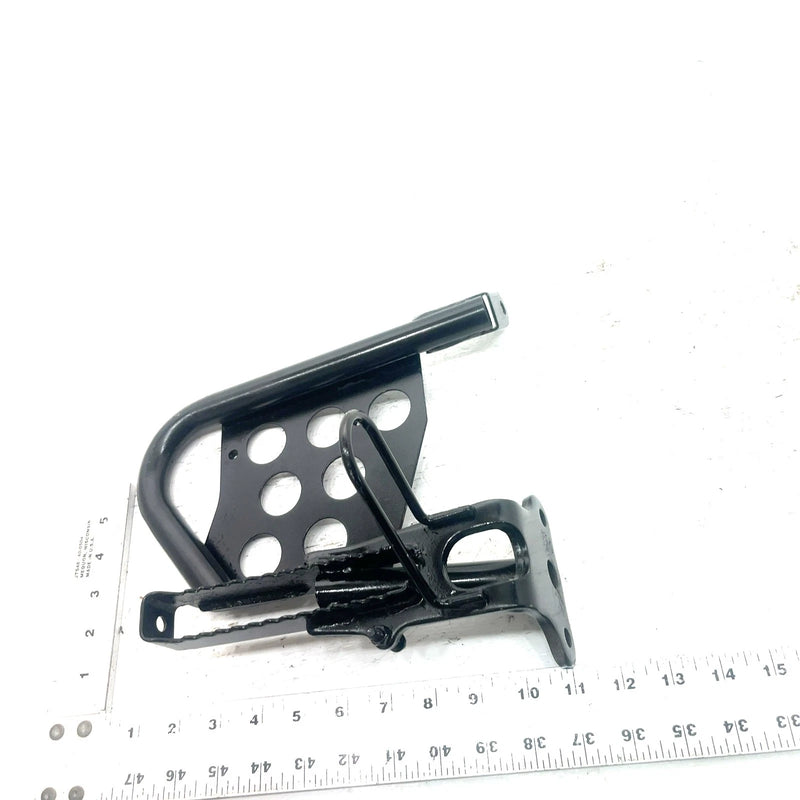 90-96 Yamaha Big Bear 350 YFM350FW 4x4 OEM Right Footrest 3HN-27421-20-00 AY55