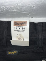 New Men’s Black Wrangler Cowboy Cut Denim Jeans. 11x36 J-5
