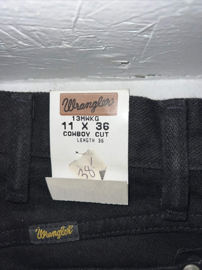 New Men’s Black Wrangler Cowboy Cut Denim Jeans. 11x36 J-5