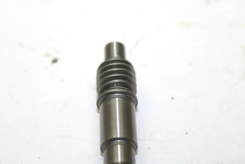 89 Yamaha Inviter OEM Oil Pump Worm Shaft 83M-13175-00-00 SY56