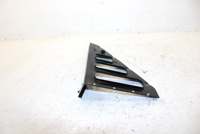 1995 Arctic Cat Z 440 Oem Right Backing Plate Vent 0616-284 SA5