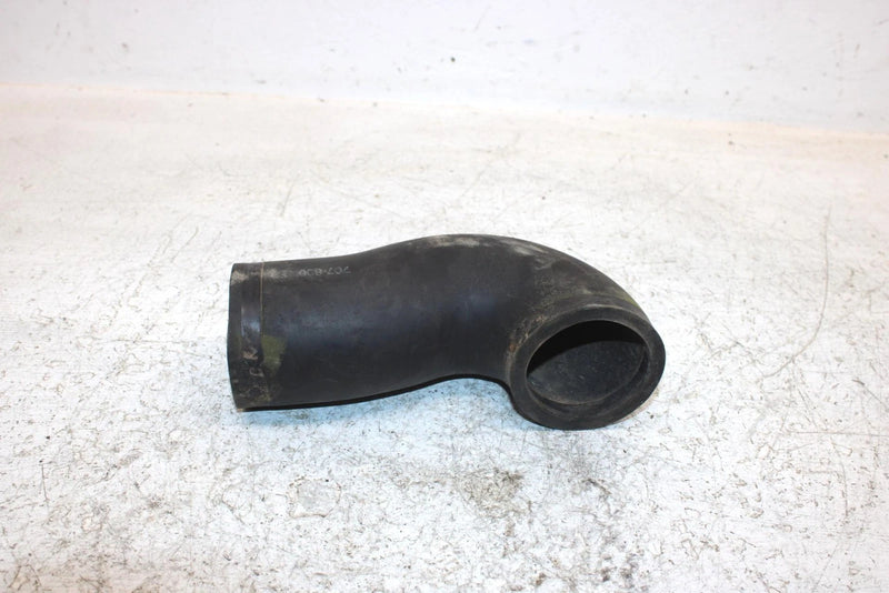 2006 John Deere  Buck 650 Oem Air Intake Duct 707800109 AJ0