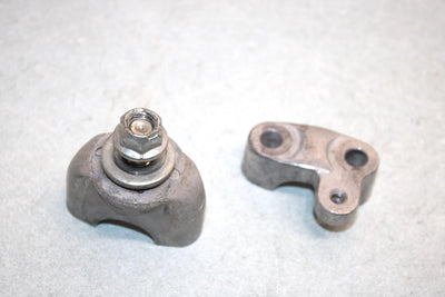 06 Honda Trx 350 Fe A  Oem Left Handlebar Mount 53130-HB3-770 AH24