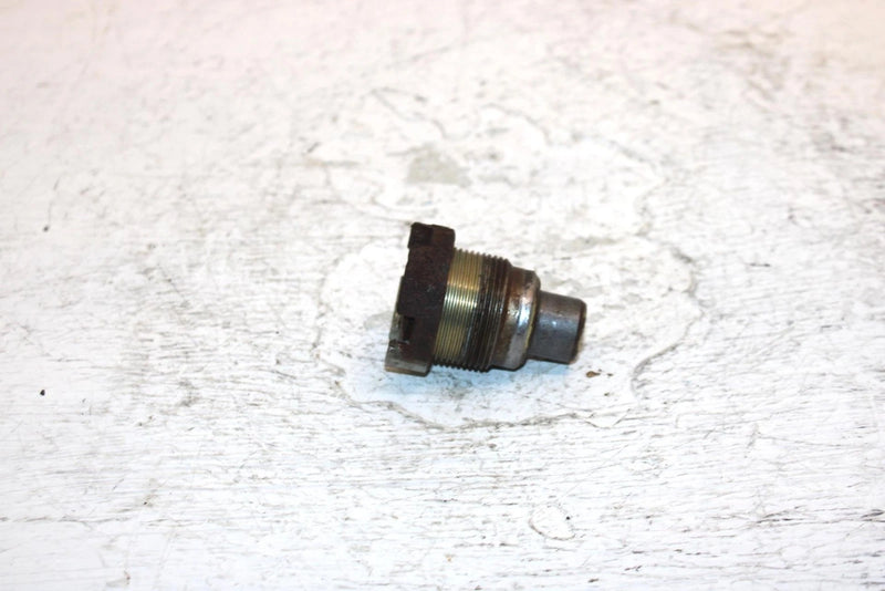 02 Honda Trx 350 Fea Fourtrax Rancher Oem Right Pivot Bolt 90121-HM5-930 AH54