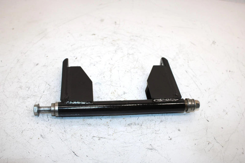 04 Arctic Cat Sabercat 600 Efi Oem Rear Torque Arm Pivot Set 1704-019 SA239