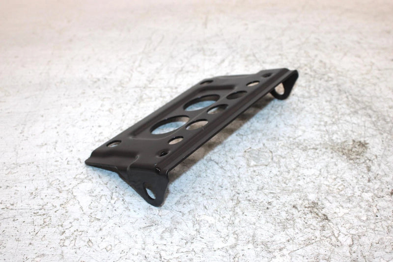 2006 John Deere  Buck 650 Oem Front Diff Mount Bracket 705400255 AJ0