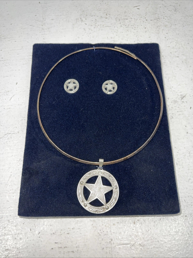 New Women’s Montana Silversmiths Retro Star Set. JS810 A-58