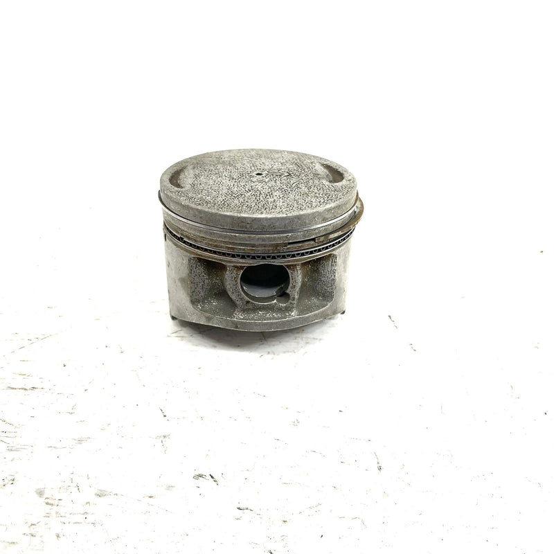85-89 Yamaha Moto 4 YFM200DX OEM 67mm Piston 21V-11631-00-00 AY68