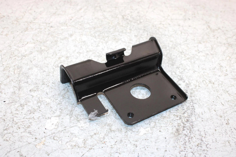 1998 Suzuki Quadrunner 250 Oem Electrical Bracket 47410-19B10 AS13
