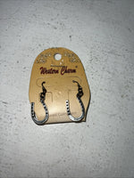 New Women’s Western Charm Horse Shoe Earrings. 29244 A-84