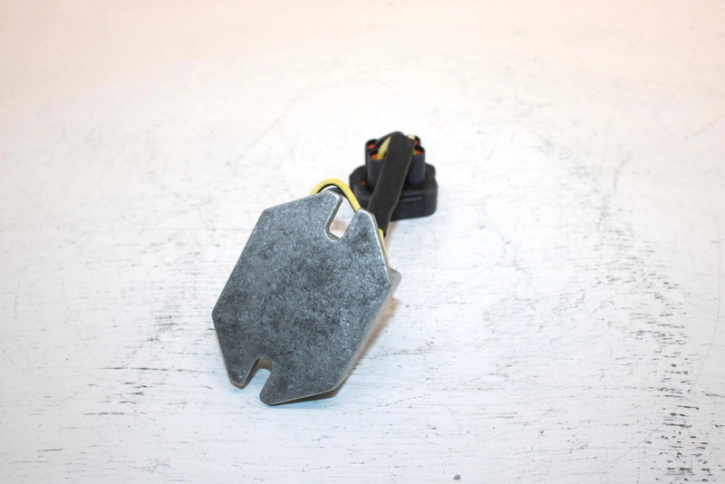 2002 Ski-doo Mxz 500 Oem Voltage Regulator 515175491 SS16