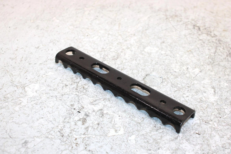 2000 Polaris Xplorer Oem Footrest Cleat Pair 5242525-067 AP169