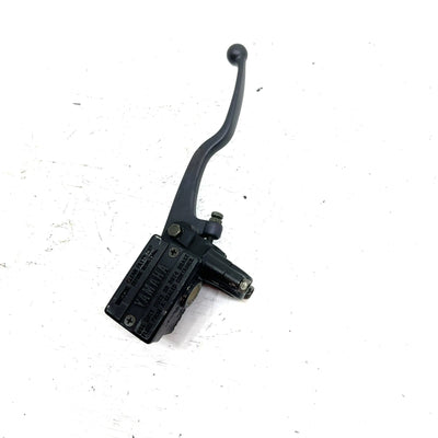1996 Yamaha Warrior 350 OEM Front Brake Master Cylinder 2GU-25870-10-00 AY60