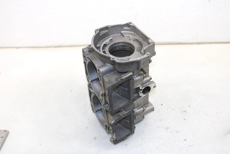 04 Polaris Pro Xr 440 Oem Engine Block Crankcase 2202154 SP201