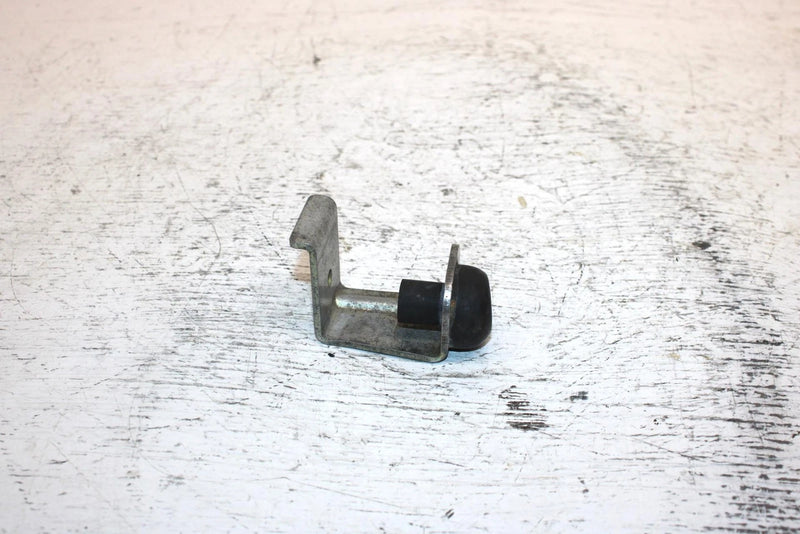 2002 Arctic Cat Z 570 Oem Exhaust Muffler Bracket W/Rubber Bumper 1612-508 SA20