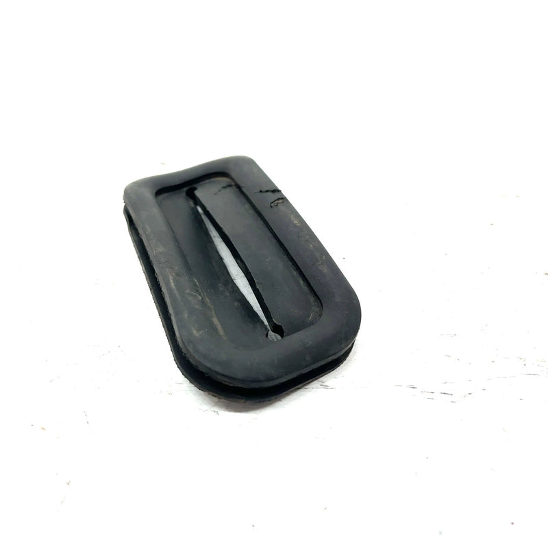 96-06 Polaris Trail Blazer 250 OEM Gearshift Grommet 5411008 AP221