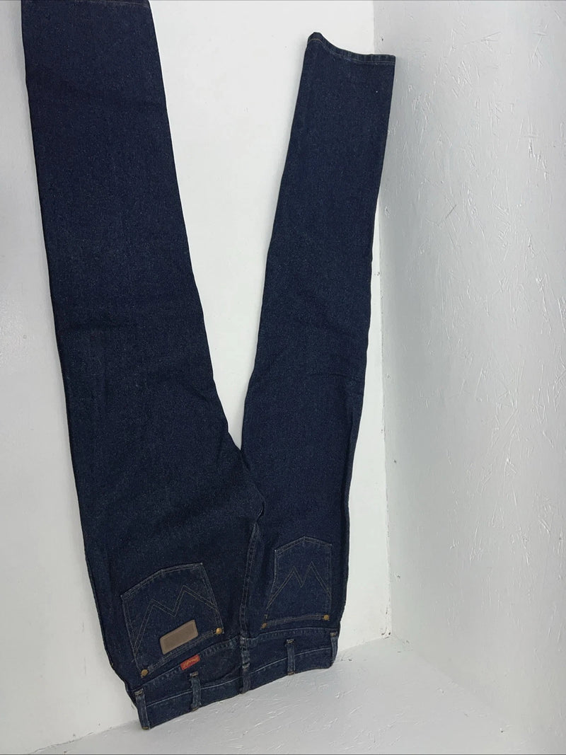 New Women’s Wrangler Cowboy Cut Denim Jeans. 9x32 M-13