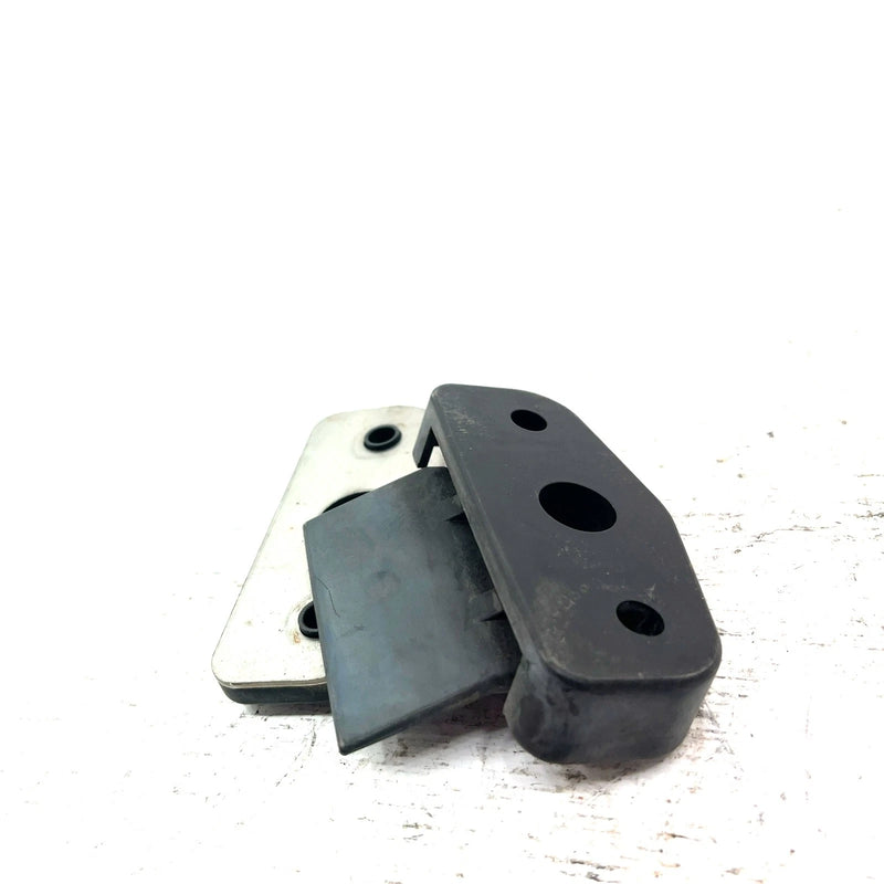 1995 Polaris SL 650 OEM Seat Latch Set 5431358 JP41