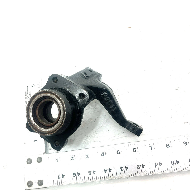 96 Yamaha Big Bear 350 4x4 OEM Left Steering Knuckle 3HN-23501-02-00 AY55