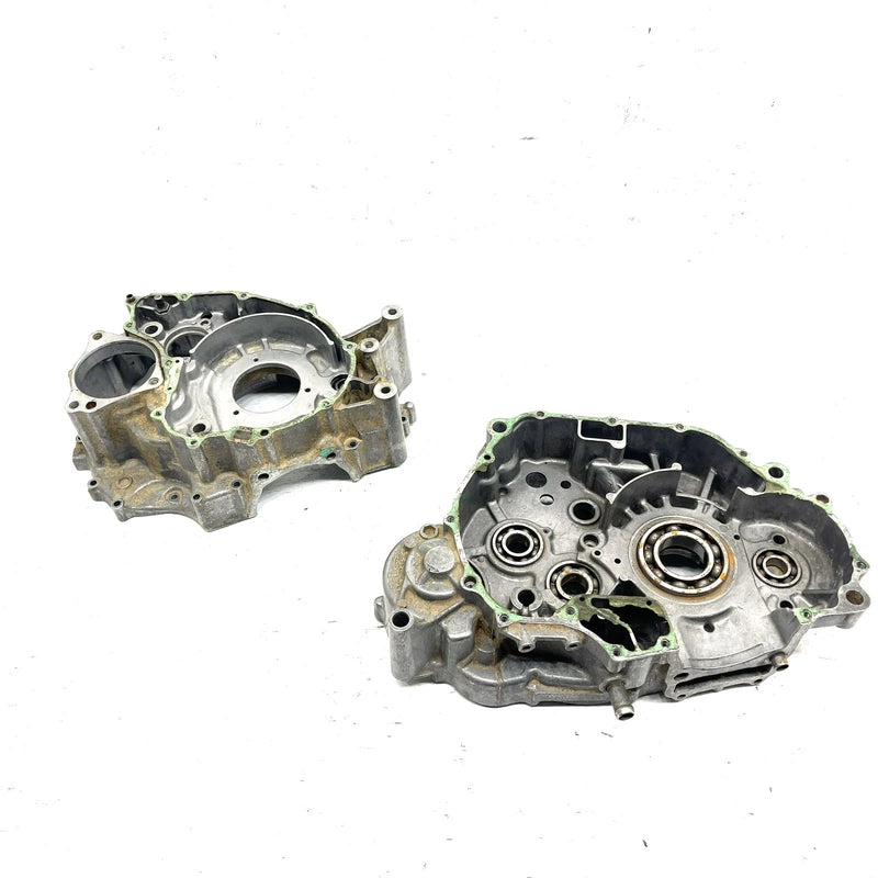 88-00 Honda FourTrax 300 TRX300FW 4x4 OEM Crankcase 11100-HM5-A10 AH45