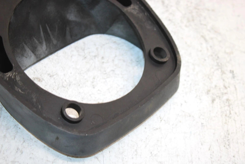 1998 Yamaha Waverunner Gp800 Oem Outer Exhaust Plate GP7-6751F-00-00 JY9