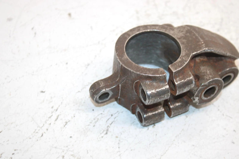 84 Yamaha Phazer Se Oem Right Lower Suspension Bracket 8V0-2377E-01-00 SY9